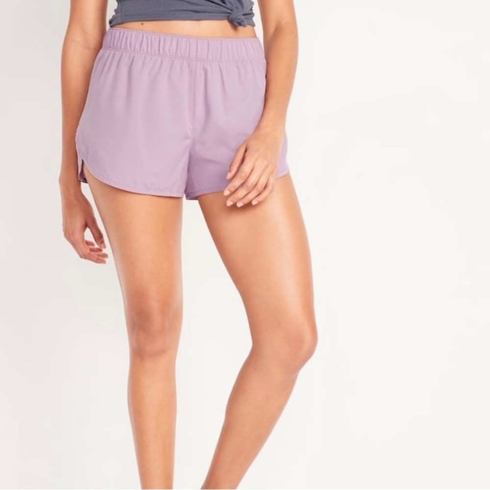 Old Navy Mid-Rise StretchTech Running Shorts, Lavender Size XL